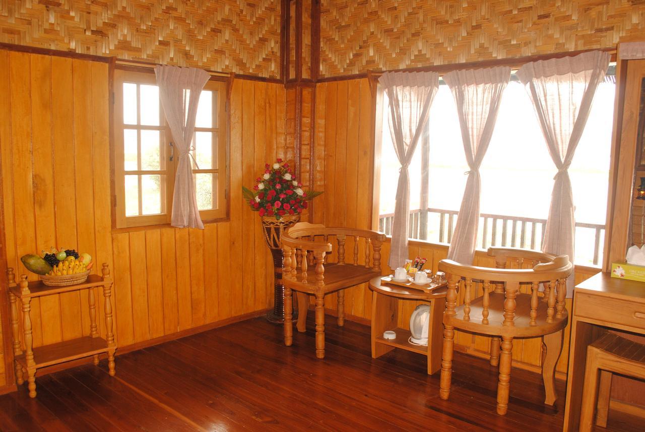 Golden Island Cottages Thale U Hotel Ивама Экстерьер фото